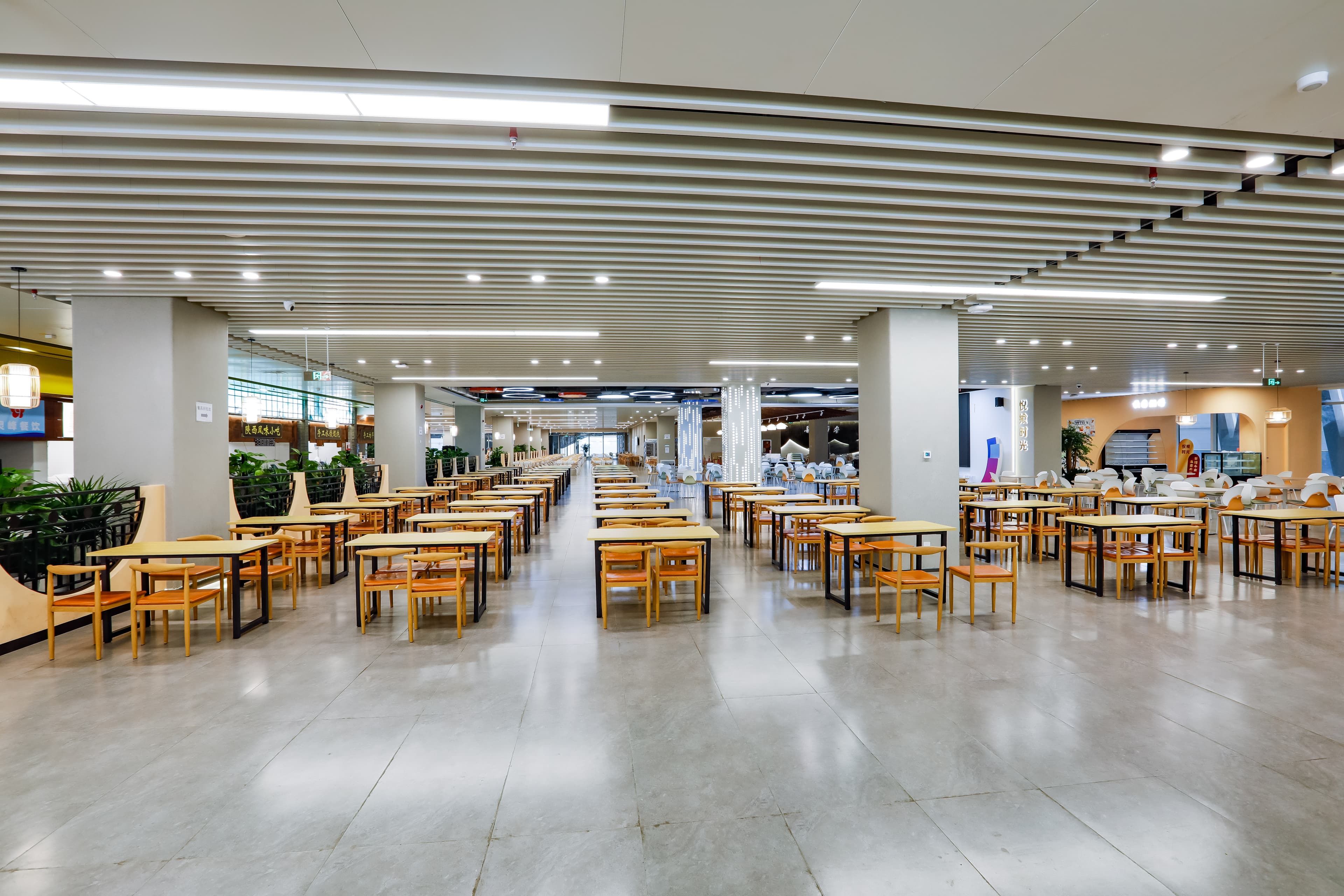 Main student canteen at Xidian University