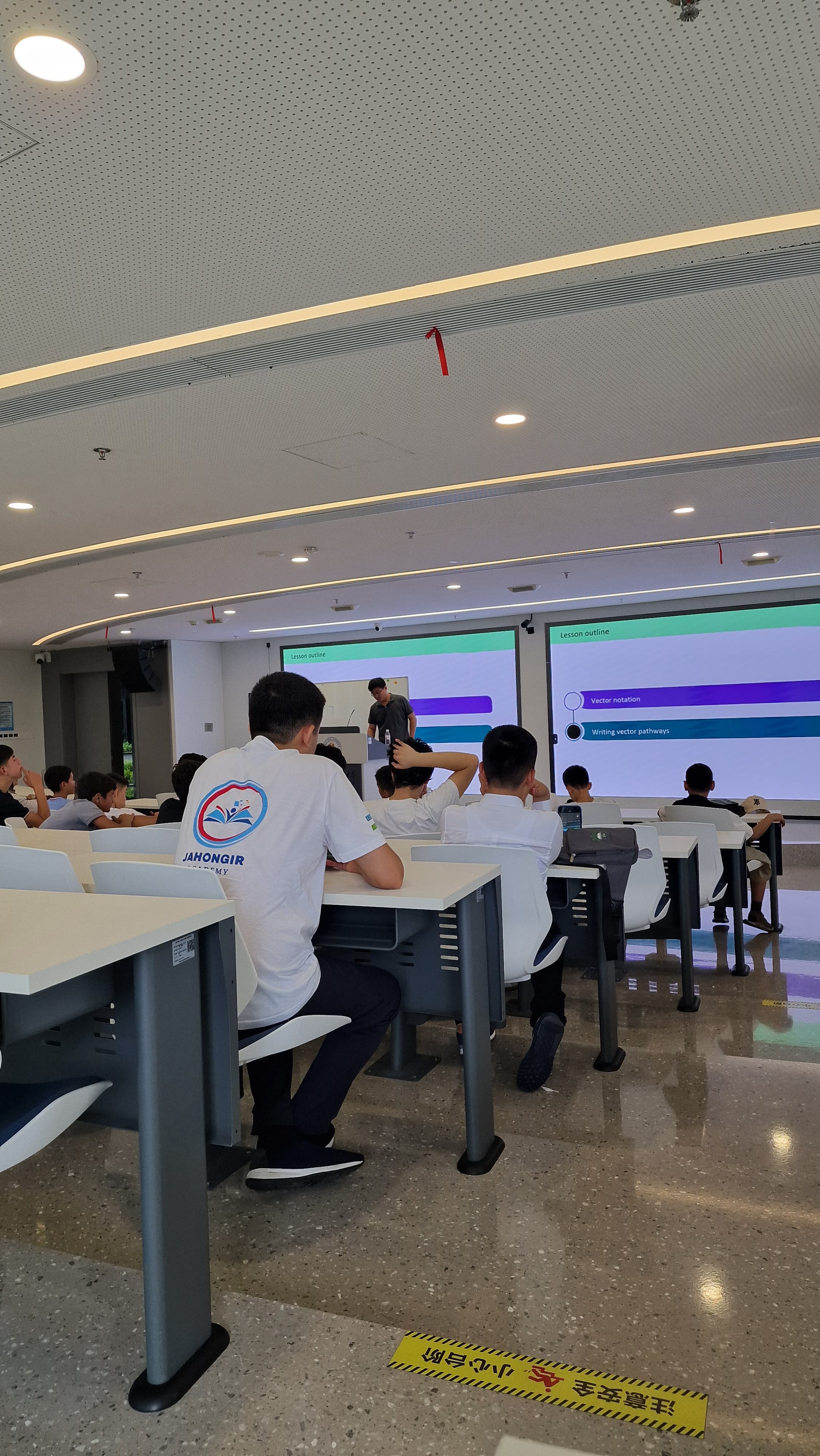 GATE students in a lecture session at Xidian University, Hangzhou